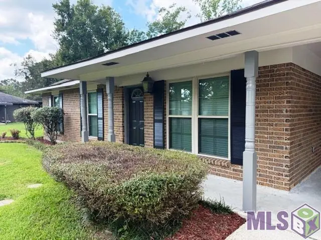 1559 Brookfield Dr, Denham Springs, LA 70726 - #2