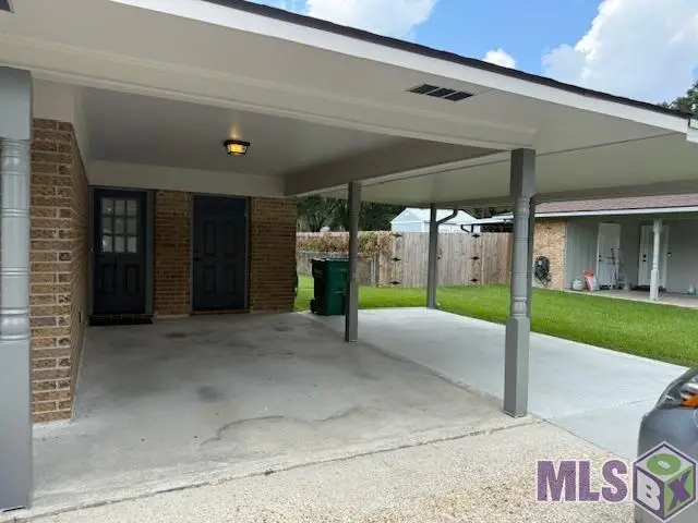 1559 Brookfield Dr, Denham Springs, LA 70726 - #3