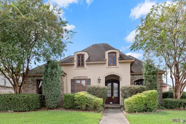 2058 Pointe South Dr, Zachary, LA 70791