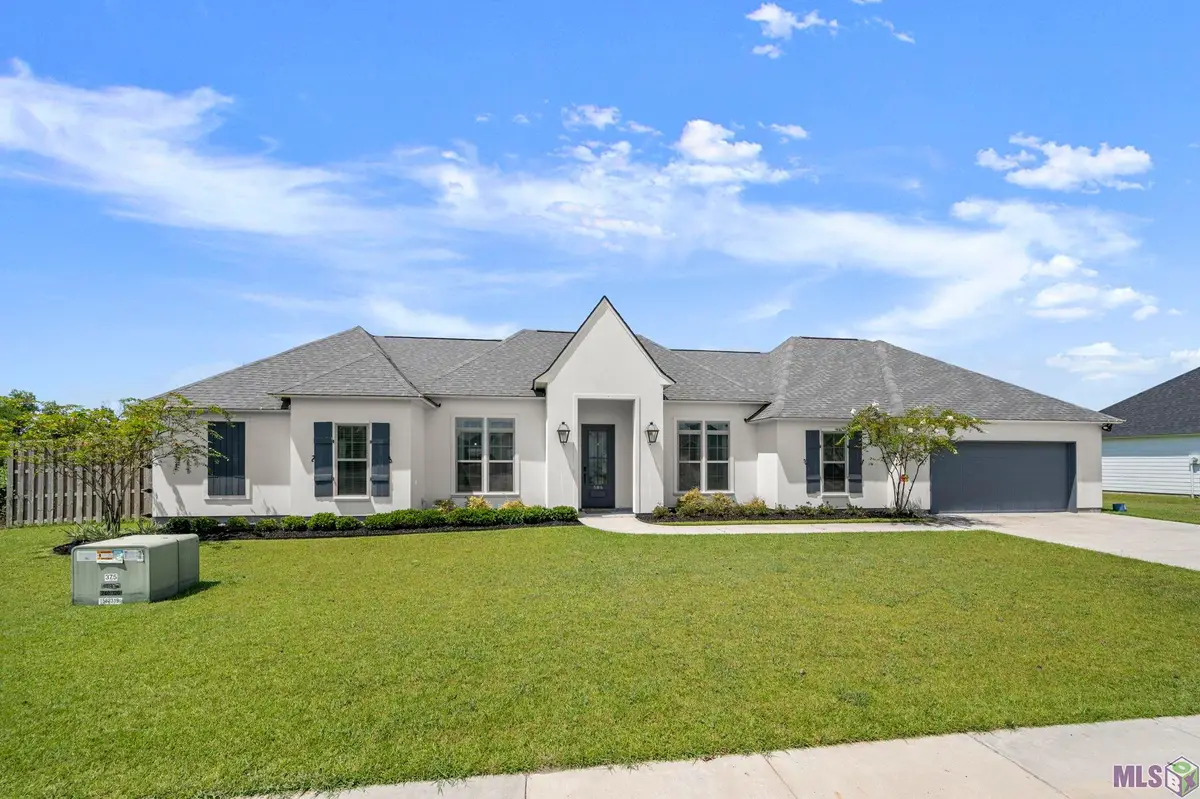 586 Warbler Crossing Ave, Baton Rouge, LA 70810 - #1