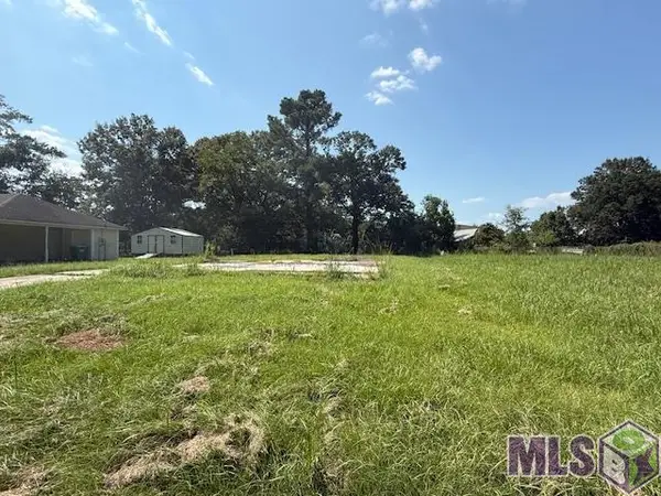 801 Westfield Dr, Denham Springs, LA 70726