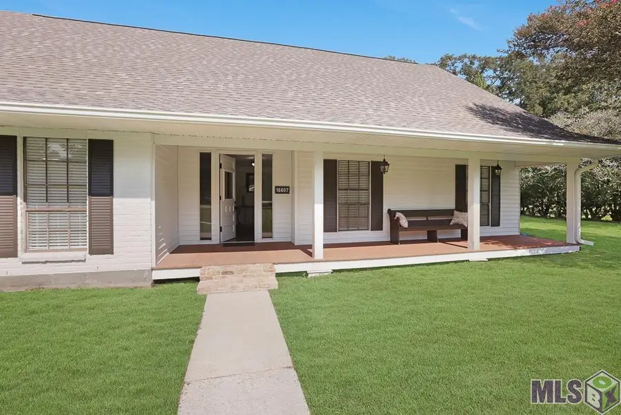 16607 Canter Ct, Greenwell Springs, LA 70739 - #2