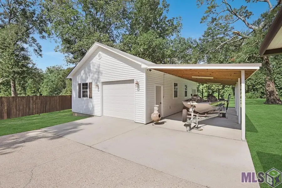 16607 Canter Ct, Greenwell Springs, LA 70739 - #3