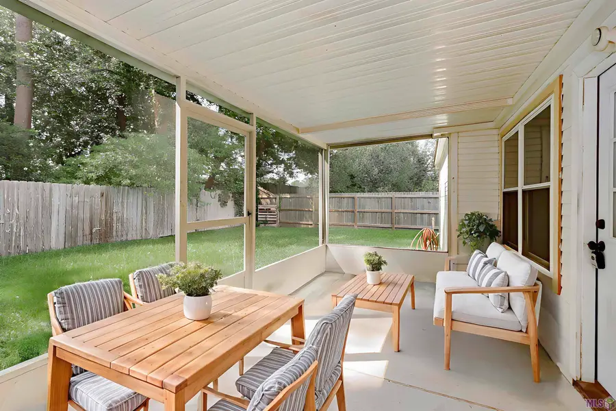 726 Fawn Lake Dr, Baton Rouge, LA 70816 - #3