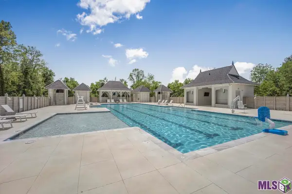 2828 Pointe-marie Dr, Baton Rouge, LA 70820