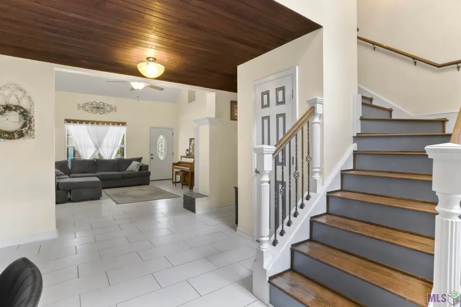 22492 Hwy 42, Livingston, LA 70754 - #2