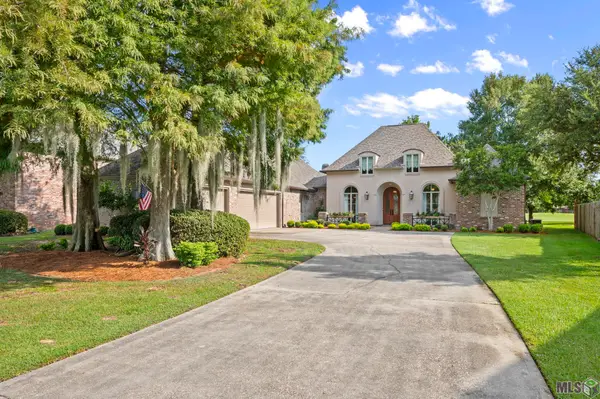 15221 Alma Mater Ct, Baton Rouge, LA 70810