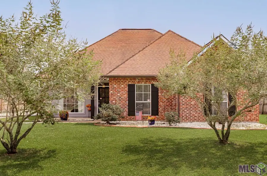 38237 Graystone Ave, Prairieville, LA 70769 - #2