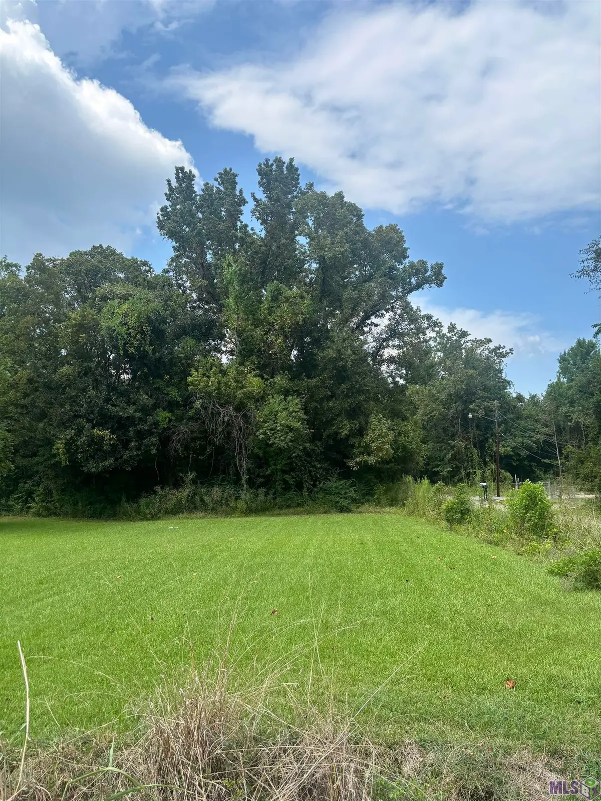 881 St John Ln, Baton Rouge, LA 70807 - #1