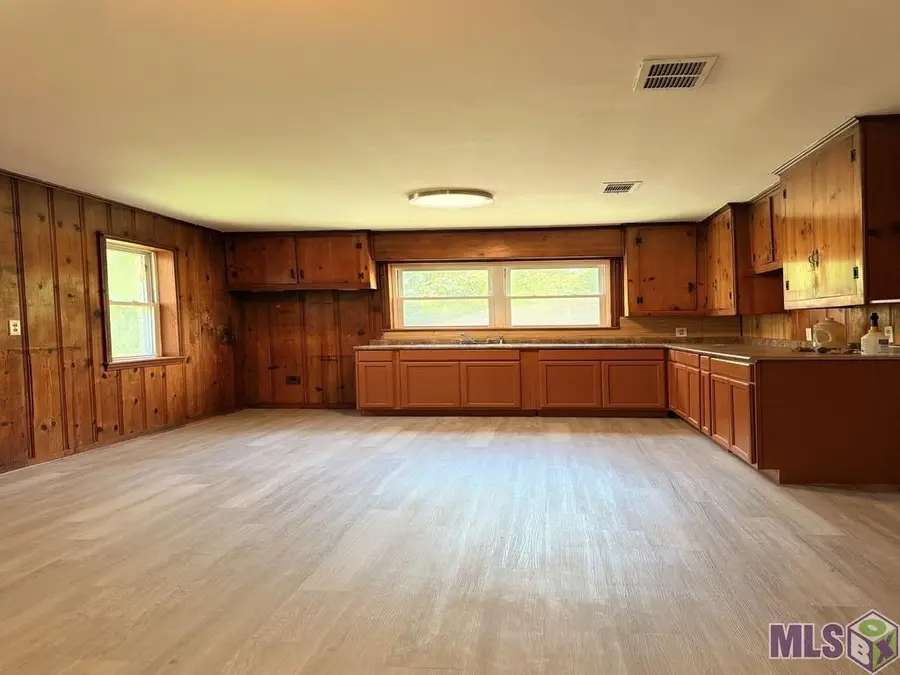 1820 Walnut St, Baton Rouge, LA 70802 - #2