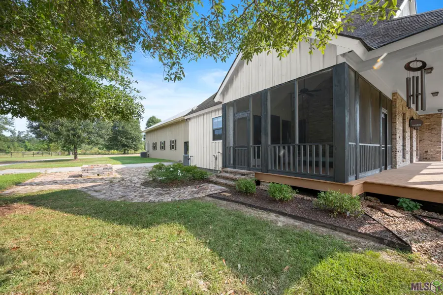 8511 Main St, Zachary, LA 70791 - #2