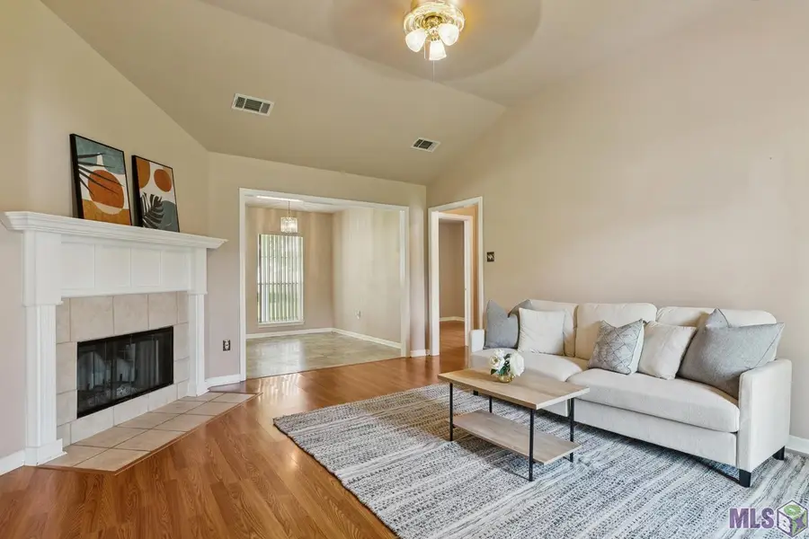 38178 Hidden Point Dr, Geismar, LA 70734 - #3