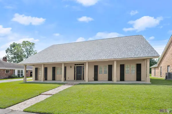 3014 Lancelot Dr, Baton Rouge, LA 70816