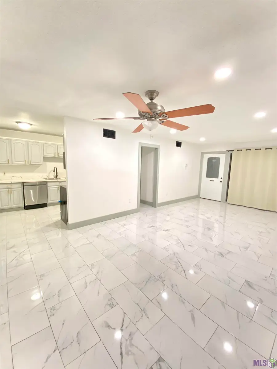 864 Harvey Dr, Baton Rouge, LA 70815 - #2