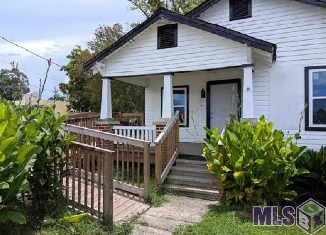 515 E New River St #1, Gonzales, LA 70737 - #2