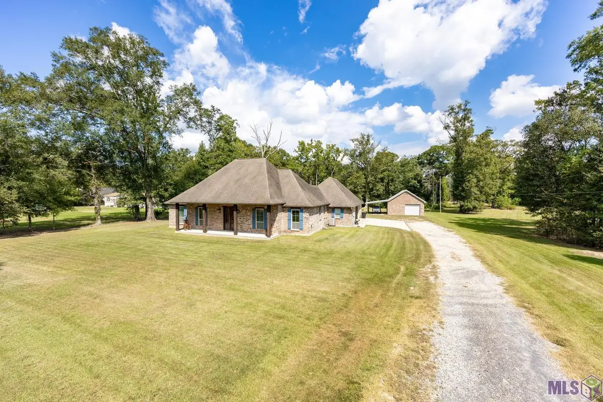 10701 Mccullough Rd, Zachary, LA 70791 - #1
