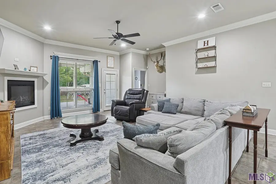 4968 Queens Carriage St, Zachary, LA 70791 - #2