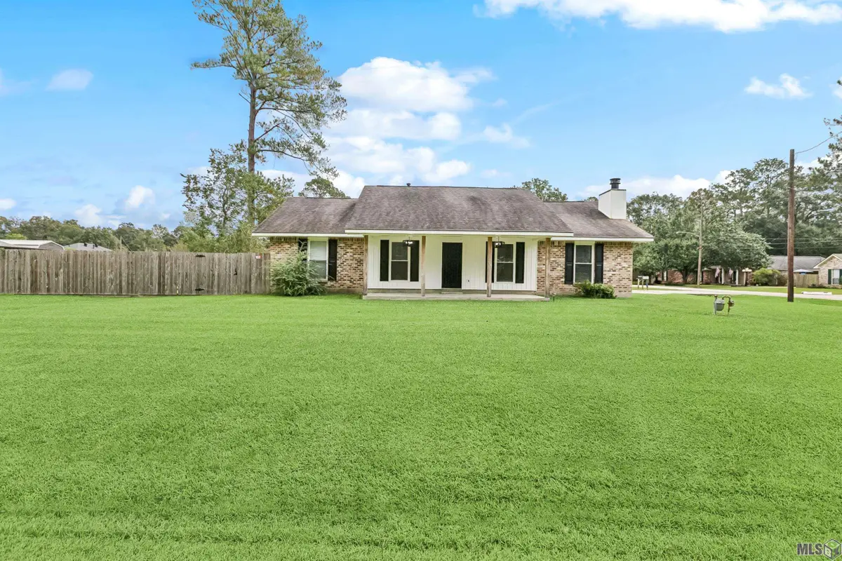 12805 Ina Dr, Walker, LA 70785 - #1