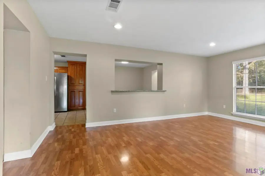 19264 Perrilloux Rd, Livingston, LA 70754 - #2