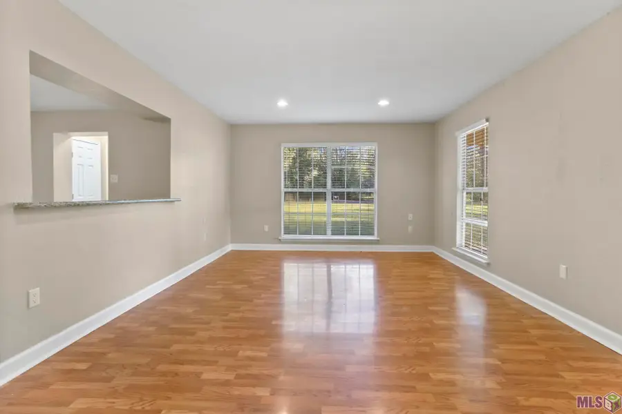 19264 Perrilloux Rd, Livingston, LA 70754 - #3