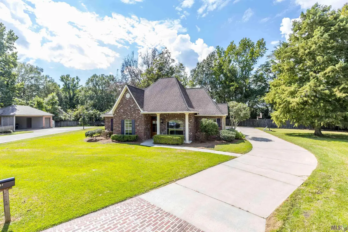 37455 Highridge Ave, Prairieville, LA 70769 - #1
