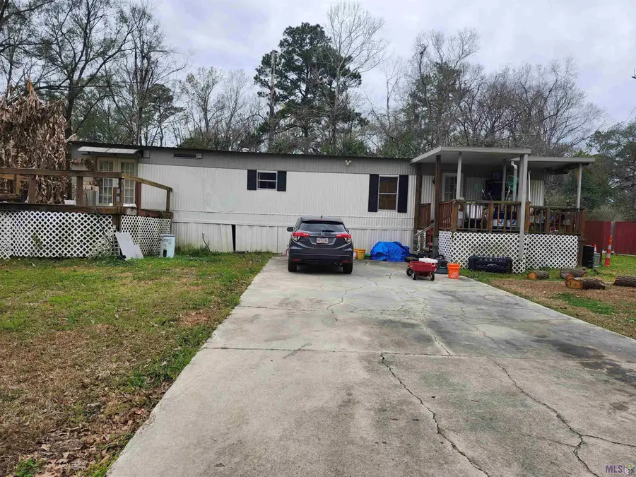 18705 Ducros Rd, Prairieville, LA 70769 - #3