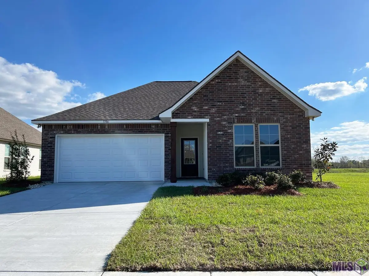1586 Old Tucson Ave, Zachary, LA 70791 - #1