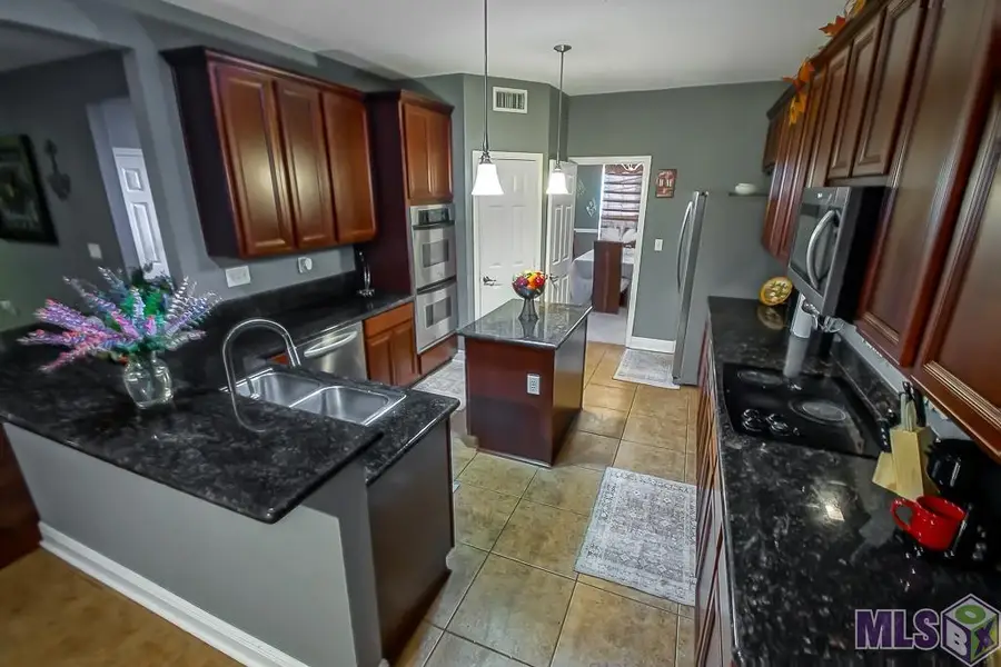 39152 Cajun Bayou Ave, Gonzales, LA 70737 - #3