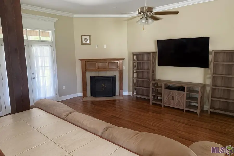19234 Plantation Trace Dr, Livingston, LA 70754 - #2