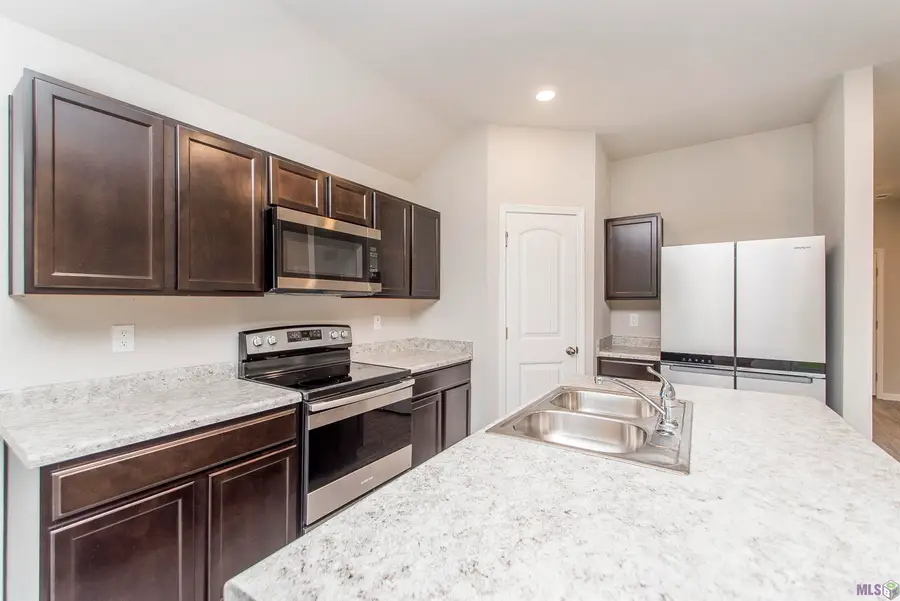 48450 Red Fox Dr, Hammond, LA 70401 - #2