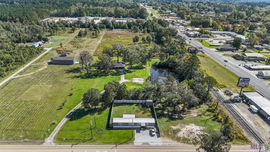 30054 N Range Rd, Livingston, LA 70754 - #2