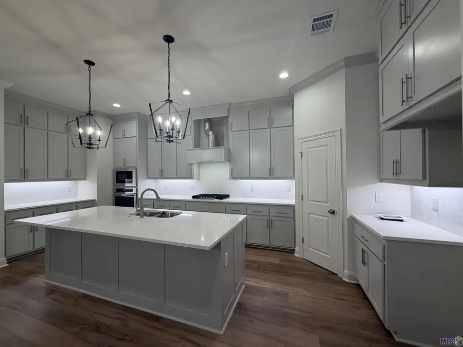 36250 Belle Parc Ave, Geismar, LA 70734 - #3