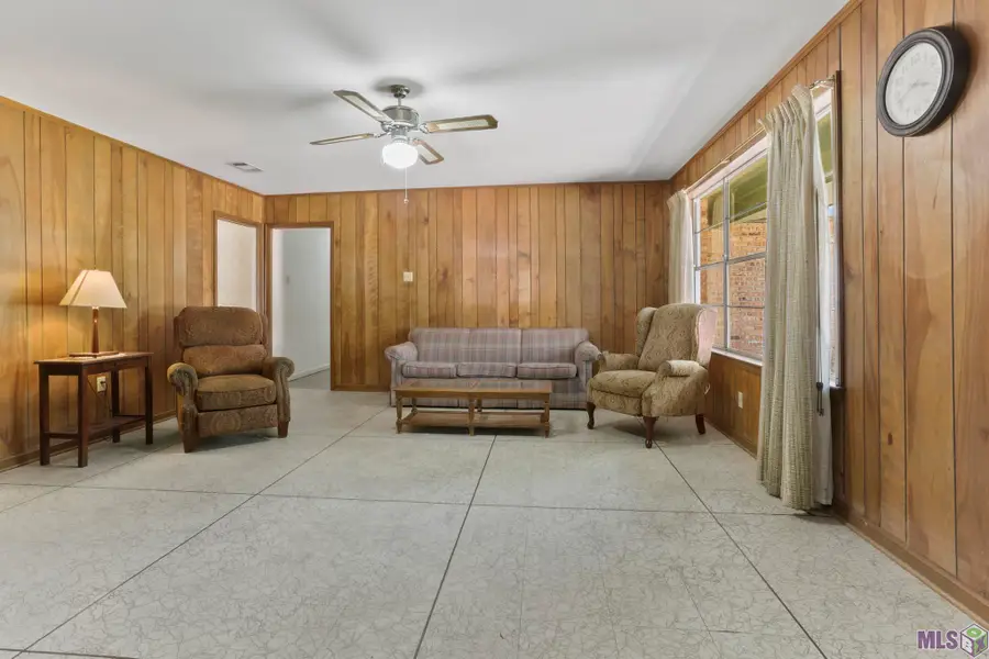 1878 Chevelle Dr, Baton Rouge, LA 70806 - #2