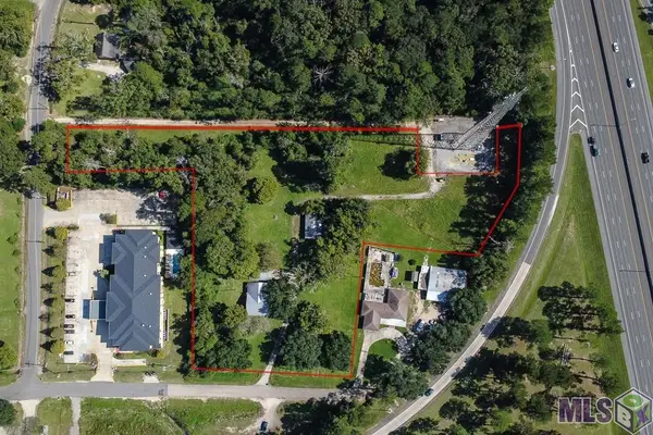 27850 Old South Walker Rd, Walker, LA 70785