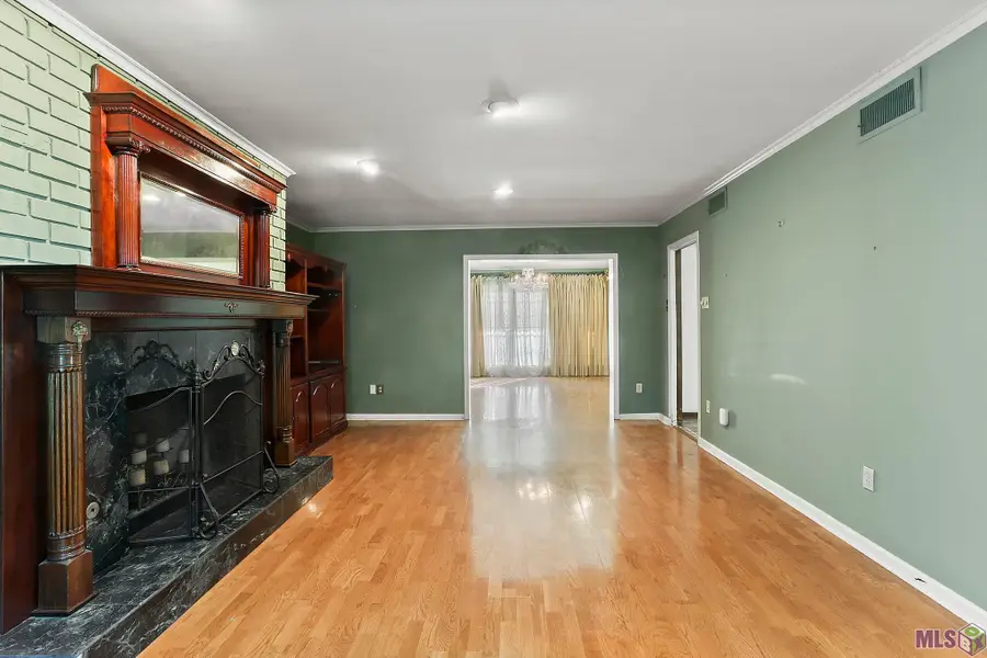 1139 E Riveroaks Dr, Baton Rouge, LA 70815 - #3