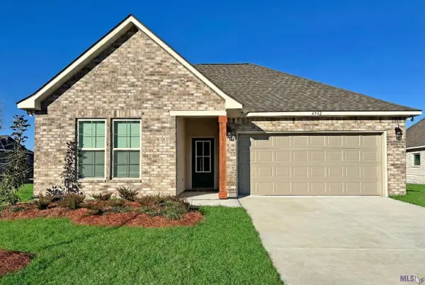 4942 Cottage Dr, Addis, LA 70710