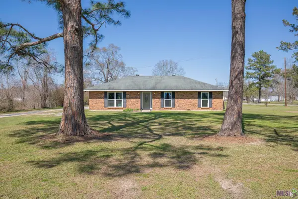 10333 John Savoy Rd, St. Amant, LA 70774