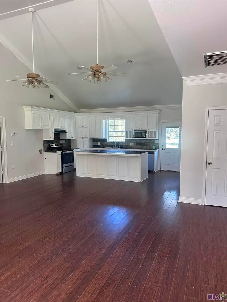 23354 Lobell, Livingston, LA 70754 - #2