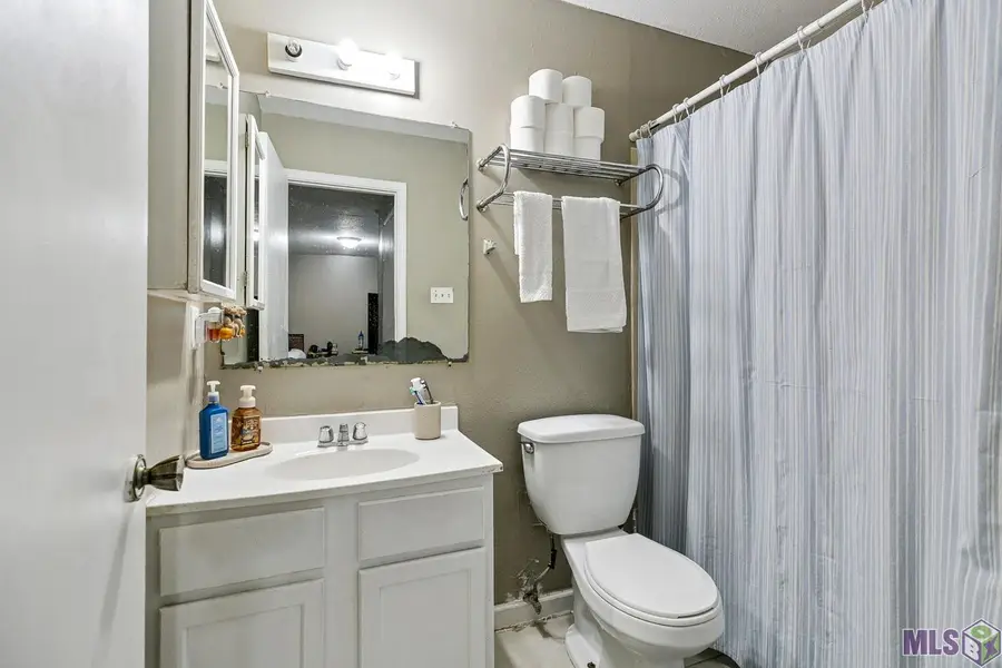 8220 Ned Ave, Baton Rouge, LA 70820 - #3