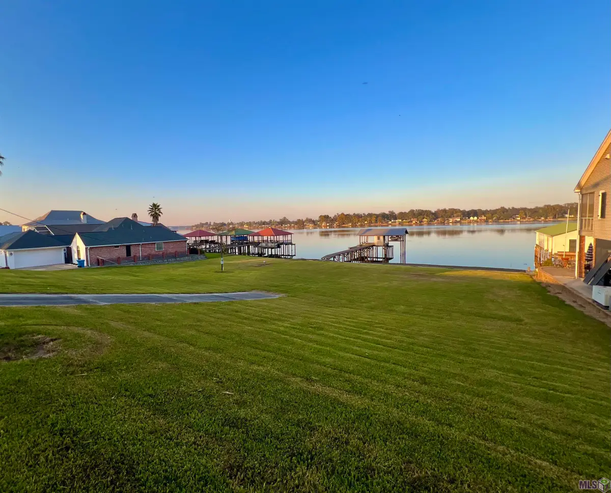 7908 False River Rd, Oscar, LA 70762 - #1