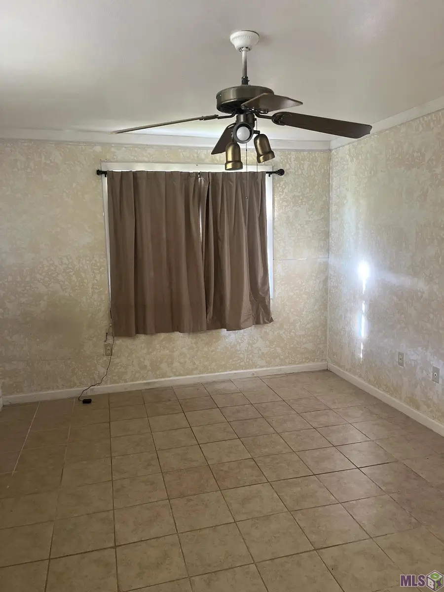 1595 Bellfort Dr, Baton Rouge, LA 70815 - #3