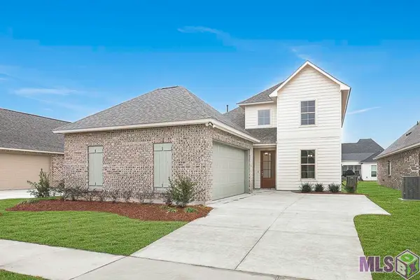 3236 Creekmere Ln, Saint George, LA 70810