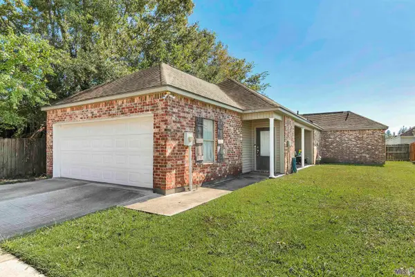 15084 Banff Ct, Baton Rouge, LA 70819