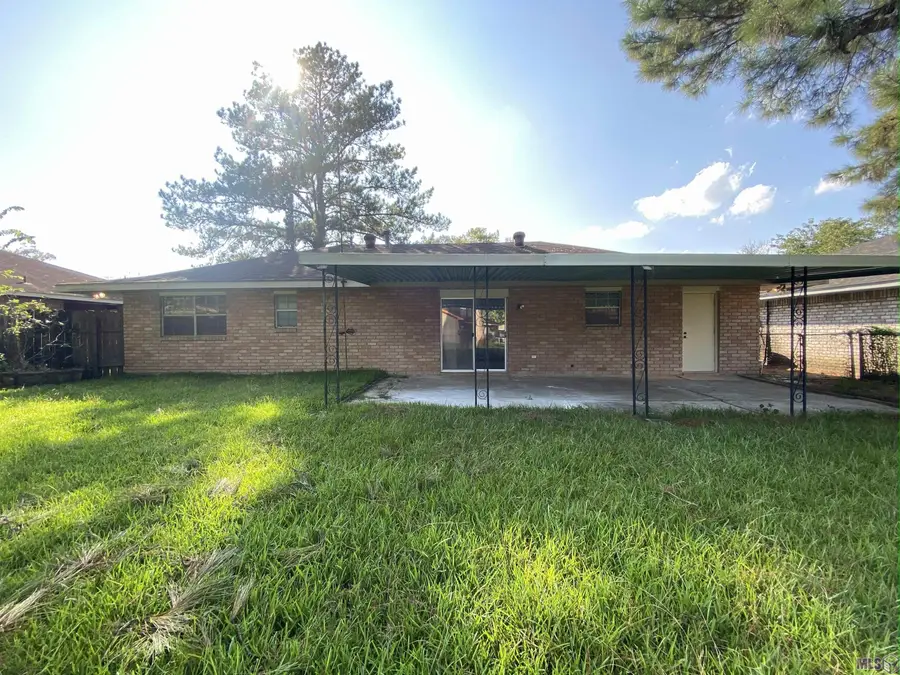 2046 Oak Grove Dr, Baton Rouge, LA 70815 - #2