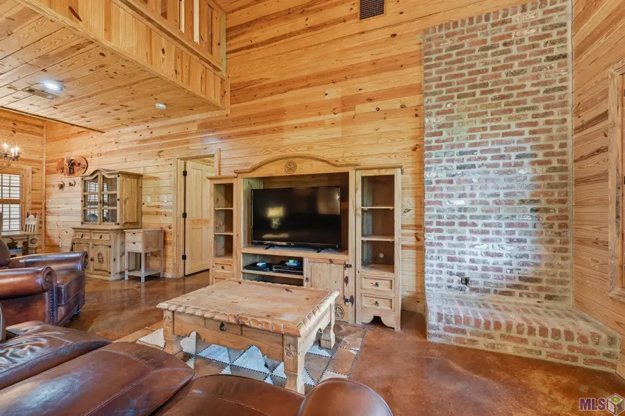 10440 Matherne Place, Denham Springs, LA 70726 - #2