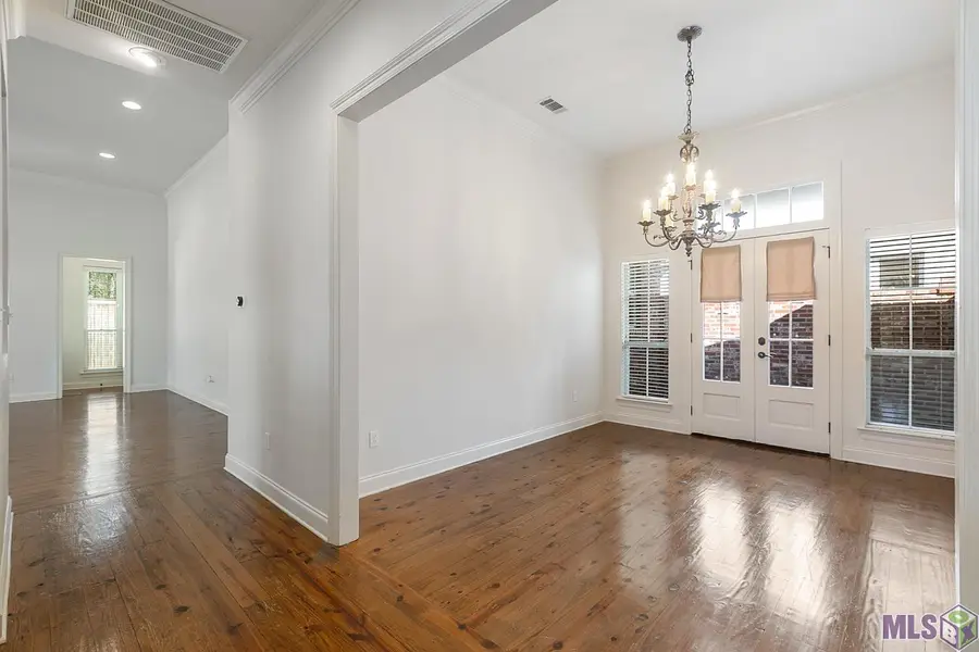 5236 Lone Pine Ln, Inniswold, LA 70809 - #2