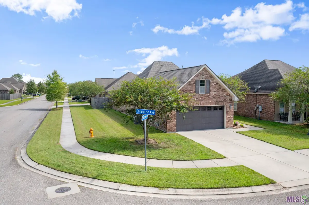 17080 Enterprise Ave, Prairieville, LA 70769 - #1