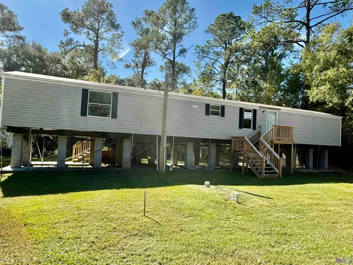 38188 Oak St, Slidell, LA 70458 - #1