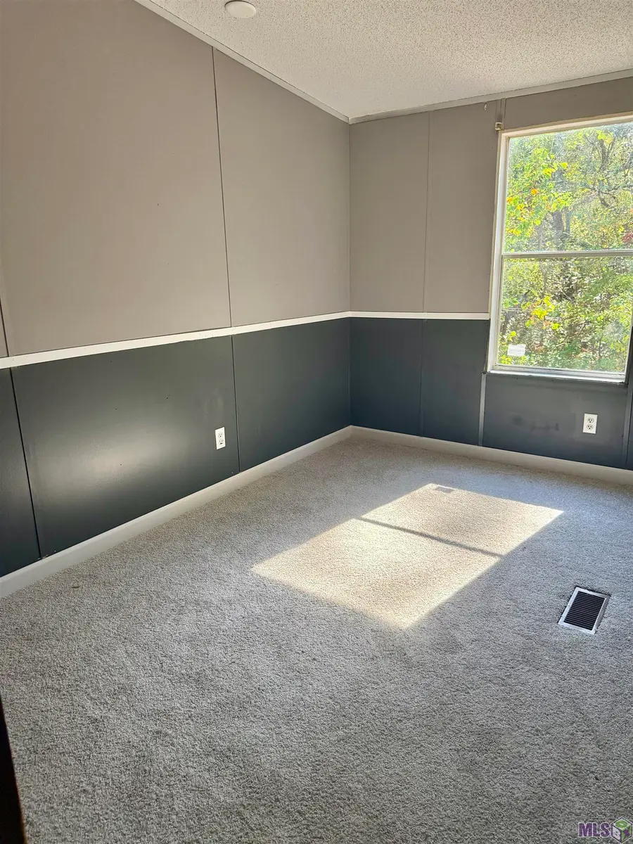 38188 Oak St, Slidell, LA 70458 - #3