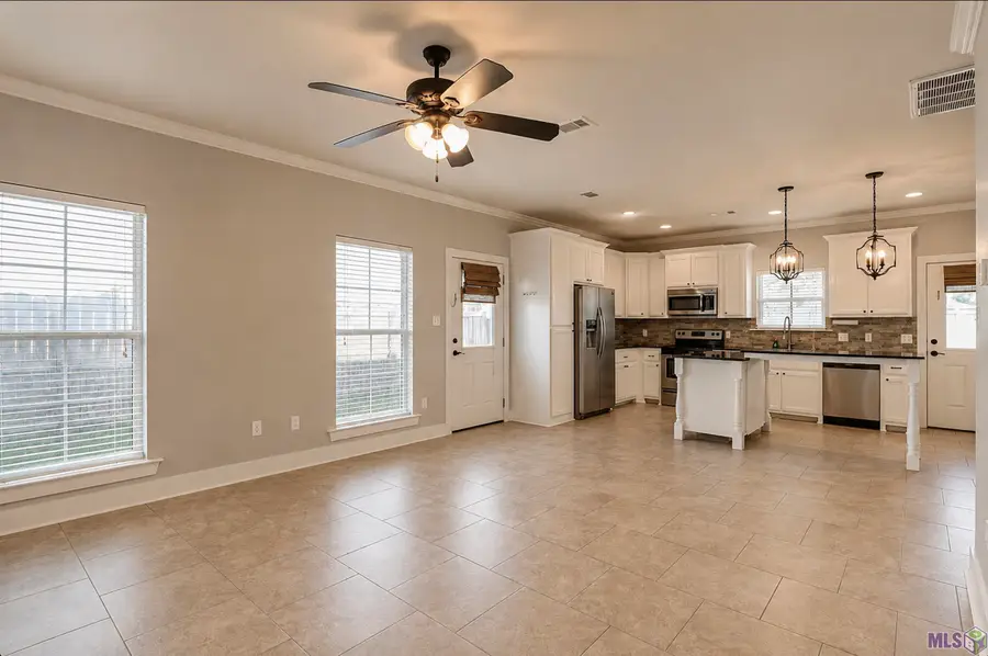 40538 Sagefield Ct, Gonzales, LA 70737 - #3
